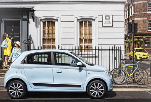 Renault put 70 Renault Twingo super minis on Central London streets so the public could test drive or test ride for free, to raise awareness and engagement.