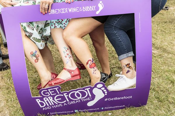 Barefoot Wine & Bubbly has been taking its #BareYourSole campaign directly to the people with the Barefoot Tat-Toe Parlour appearing at events throughout August.