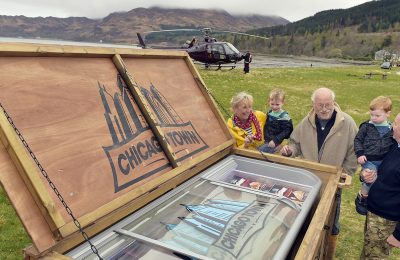 The UK’s No. 1 frozen pizza brand, Chicago Town, has just given residents of the UK’s most remote community, the Scottish village of Inverie on the Knoydart Peninsula, “the ultimate takeaway taste” in a stunt which saw a crate containing a fully-stocked freezer cabinet packed full of Chicago Town’s ‘The Takeaway’ pizza flown in by helicopter and landed in a local field.