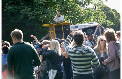 Swedish fruit cider brand Kopparberg has ended its UK summer experiential activation campaign in style, with a brand-new activation, ‘The Recycling Rig’, a giant machine which rewards consumers who recycle with great summer music.