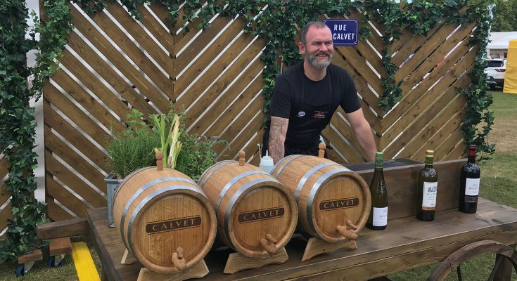 Calvet Wines has just launched its ‘Rue du Calvet’ campaign at the Blenheim Palace Flower Show this past weekend with an experiential activation featuring sampling and a celebrity chef.
